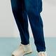 Arnold Palmer -女裝-涼感冰膚丹寧寬鬆彈性九分褲-深藍色 product thumbnail 3