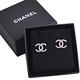 CHANEL 經典銀色雙C LOGO扭繩耳環(耳針式) product thumbnail 4