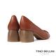 【TINO BELLINI 貝里尼】巴西進口梯形扣圓頭粗跟鞋FWDT020-9(焦糖) product thumbnail 4
