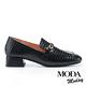 低跟鞋 MODA MODAY 簡約質感全真皮壓紋鍊條方頭樂福低跟鞋－黑 product thumbnail 3