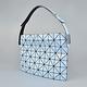 三宅一生BAOBAO ISSEY MIYAKE 10x7雙色 拉鍊手提包(2色) product thumbnail 3