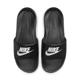 NIKE 男女拖鞋 黑 白 VICTORI ONE SLIDE CN9675002 CN9675005 product thumbnail 2