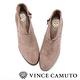 Vince Camuto V型剪裁復古粗跟靴-絨灰 product thumbnail 3