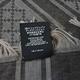 GUCCI SL SURVIEE GG LOGO 羊毛混絲雙面方版披肩/圍巾(咖啡系/544615) product thumbnail 7