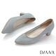 DIANA 5.5cm霧面摩根粉皮料素雅設計尖頭粗跟鞋-粉藍晶 product thumbnail 7