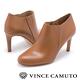 VINCE CAMUTO  時尚經典款 皮革質感中跟踝靴-棕色 product thumbnail 6