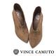 VINCE CAMUTO-麂皮流線V字切口高跟踝靴-絨咖啡 product thumbnail 3