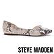 STEVE MADDEN-ESTER蛇紋鉚釘尖頭側空平底鞋-白色 product thumbnail 2