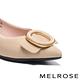 低跟鞋 MELROSE 俐落質感金屬圓釦造型全真皮內增高尖頭低跟鞋－米 product thumbnail 6