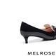 低跟鞋 MELROSE 知性時髦金屬飾釦異材質拼接全真皮尖頭低跟鞋－黑白 product thumbnail 4