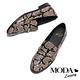 低跟鞋 MODA Luxury 復古時髦金屬條釦全真皮樂福低跟鞋－蛇紋 product thumbnail 5