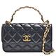 CHANEL 經典雙C LOGO菱格小牛皮金鍊手提/斜背小包(黑色) product thumbnail 2