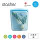 美國Stasher 彩虹系列白金矽膠密封袋-大長形藍(食物袋/保鮮袋/收納袋) product thumbnail 4