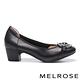 低跟鞋 MELROSE 復古時尚金屬飾釦蜥蜴紋全真皮低跟鞋－黑 product thumbnail 3