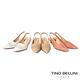 Tino Bellini 巴西進口氣質沖孔尖頭後拉帶中低跟鞋_粉橘 product thumbnail 6