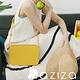 aziza ALYSA多夾層斜背包-黃 product thumbnail 5