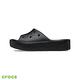 Crocs 卡駱馳 (女鞋) 經典雲朵涼拖-208180-001 product thumbnail 5