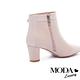 短靴 MODA Luxury 典雅都市扭結裝飾牛皮尖頭粗跟短靴－粉 product thumbnail 4