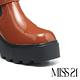 短靴 MISS 21 霸氣2k’s純色漆皮切爾西大方頭高跟厚底短靴－棕 product thumbnail 6