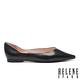 平底鞋 HELENE SPARK 簡約時髦蛇紋皮革尖頭平底鞋－黑 product thumbnail 3