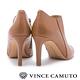 VINCE CAMUTO  時尚經典款 皮革質感中跟踝靴-棕色 product thumbnail 4
