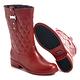 W&M 時尚氣質菱格紋側環扣飾中筒雨靴-紅 product thumbnail 3