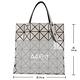 ISSEY MIYAKE 三宅一生BAOBAO 亮面三角格6x6手提包(米) product thumbnail 3