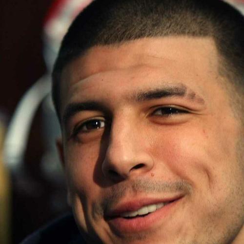 Aaron Hernandez's lawyer: Ex-Patriot sold his jersey number to finance drug  deal