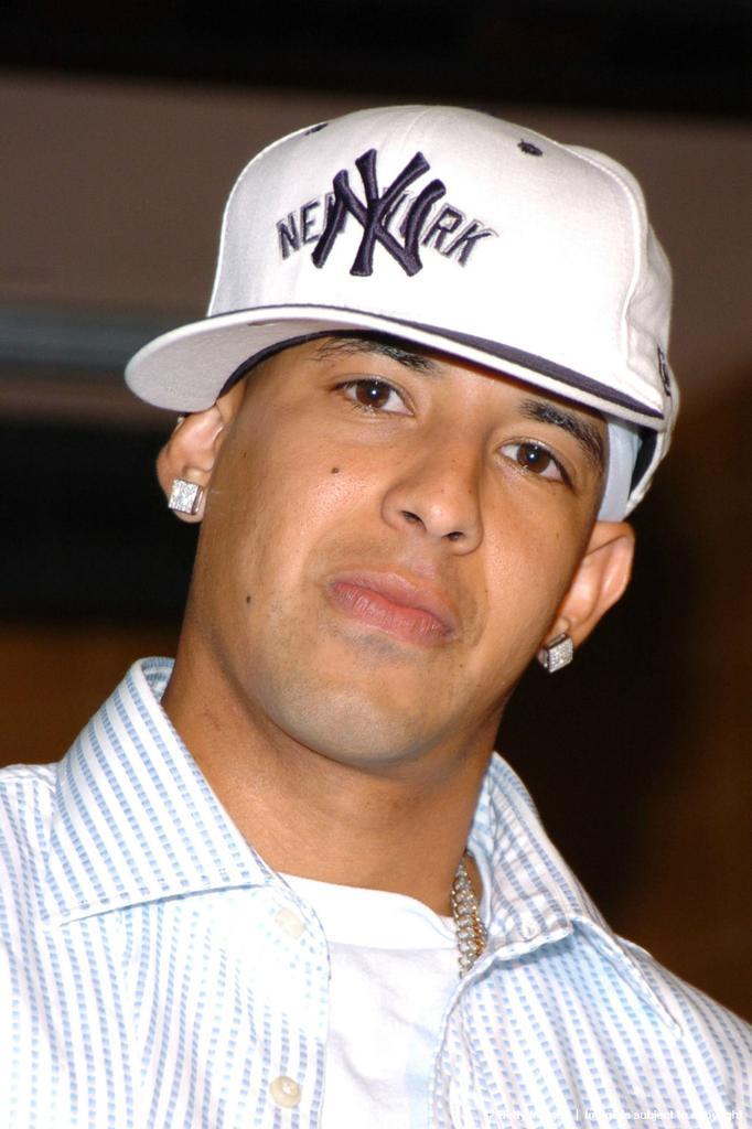 Daddy Yankee with the new Daddy Yankee Rbk sneakers News Photo - Getty  Images