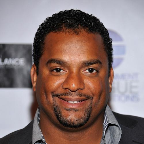 Alfonso Ribeiro reveals he got a concussion from being hit by baseball at  son's game