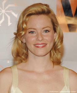 Elizabeth Banks – News, Photos, Videos, Movies or Albums