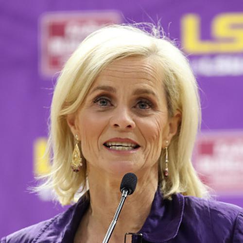 LSU's Kim Mulkey Inks Richest Deal in NCAA Women's Basketball