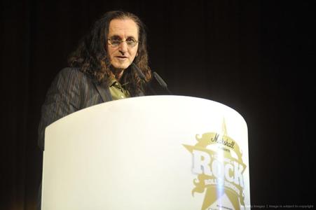 Geddy Lee – News, Photos, Videos, Movies or Albums | Yahoo