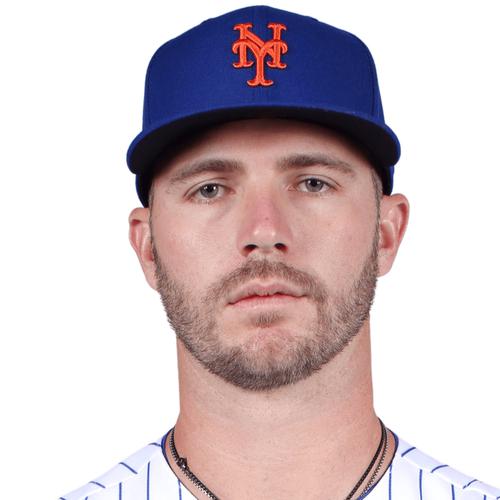Pete Alonso hit in the helmet, 06/13/2021
