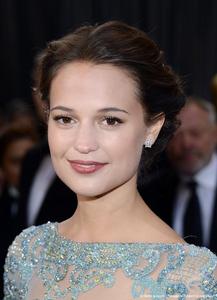 Alicia Vikander - Rotten Tomatoes