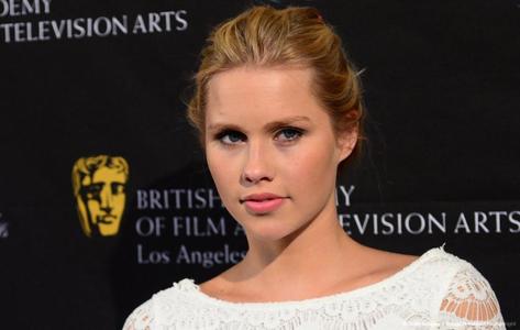 Pregnant Claire Holt Shares Glowing Update on Baby No. 3