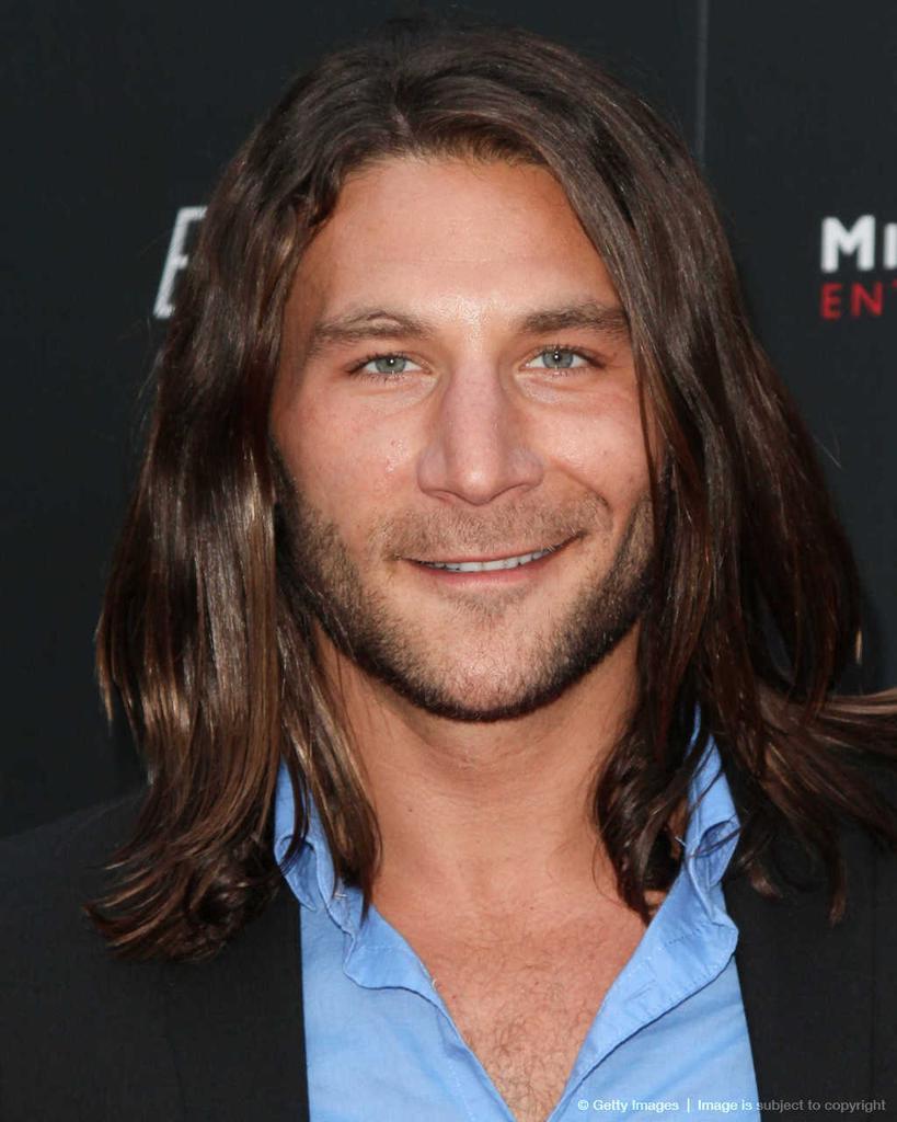 Zach McGowan - News, Photos, Videos, and Movies or Albums | Yahoo