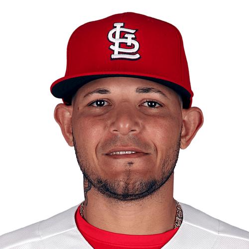 NLCS Gm3: With his catcher's gear, Yadi gets loose 