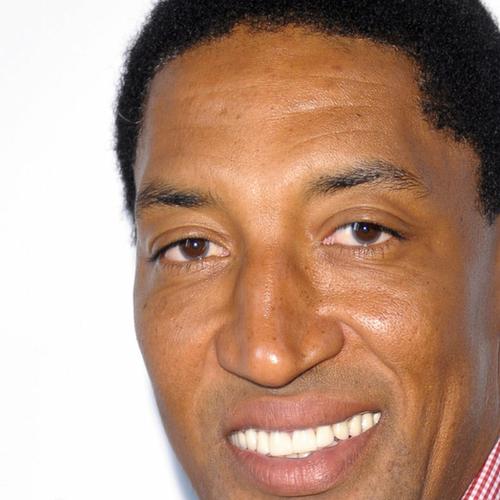 Read Between the Fine Lines': Scottie Pippen Accuses Former Bulls Coach Phil  Jackson of Being a Racist, Calls Him Out for Trying to 'Expose' Kobe Bryant  In Book