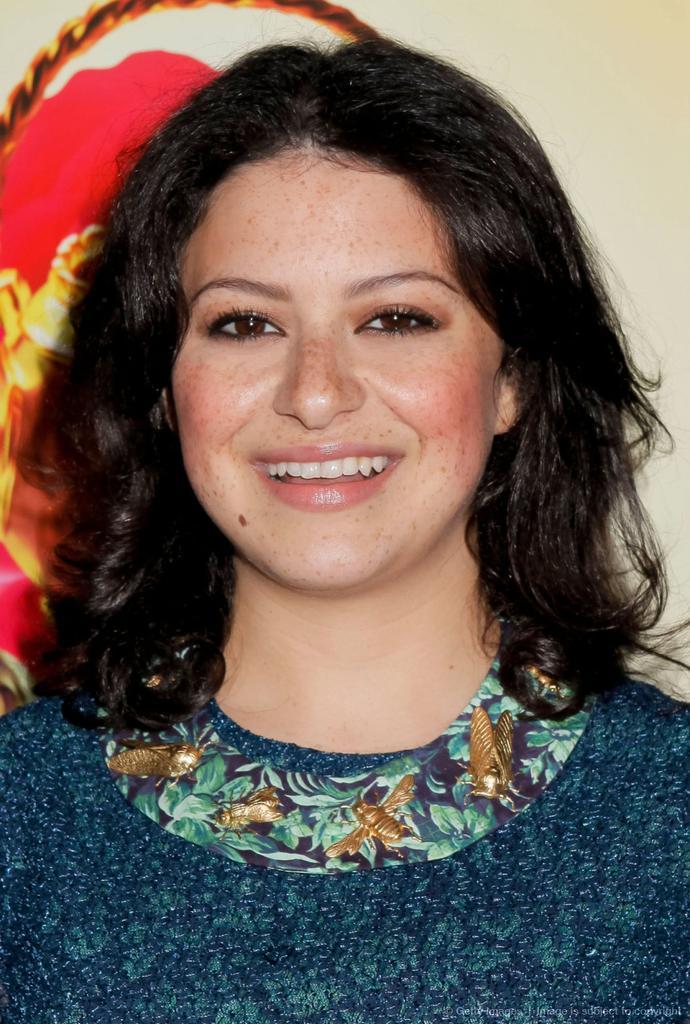 Alia Shawkat Latest News Updates Photos And Videos Yahoo