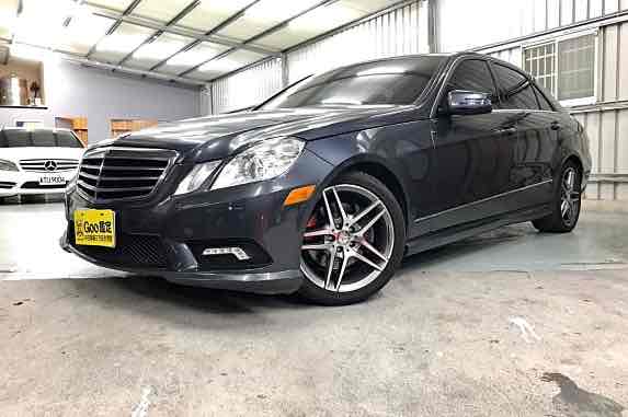 正2011年 E350 AMG