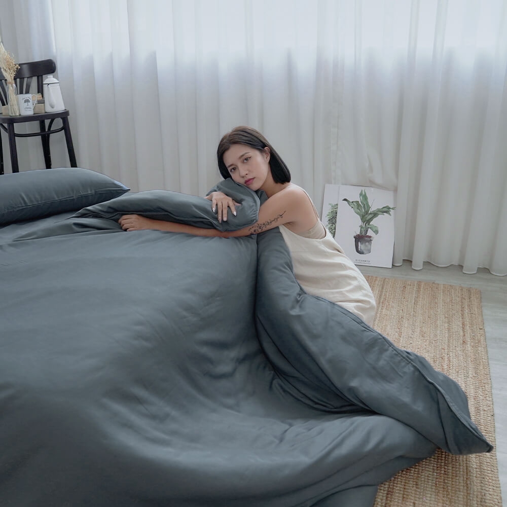 BUHO 天絲萊賽爾5尺雙人床包(不含枕套被套)(灰黛藍)