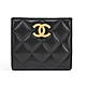 CHANEL 經典仿舊刻紋LOGO小羊皮對開短夾(黑色) product thumbnail 1