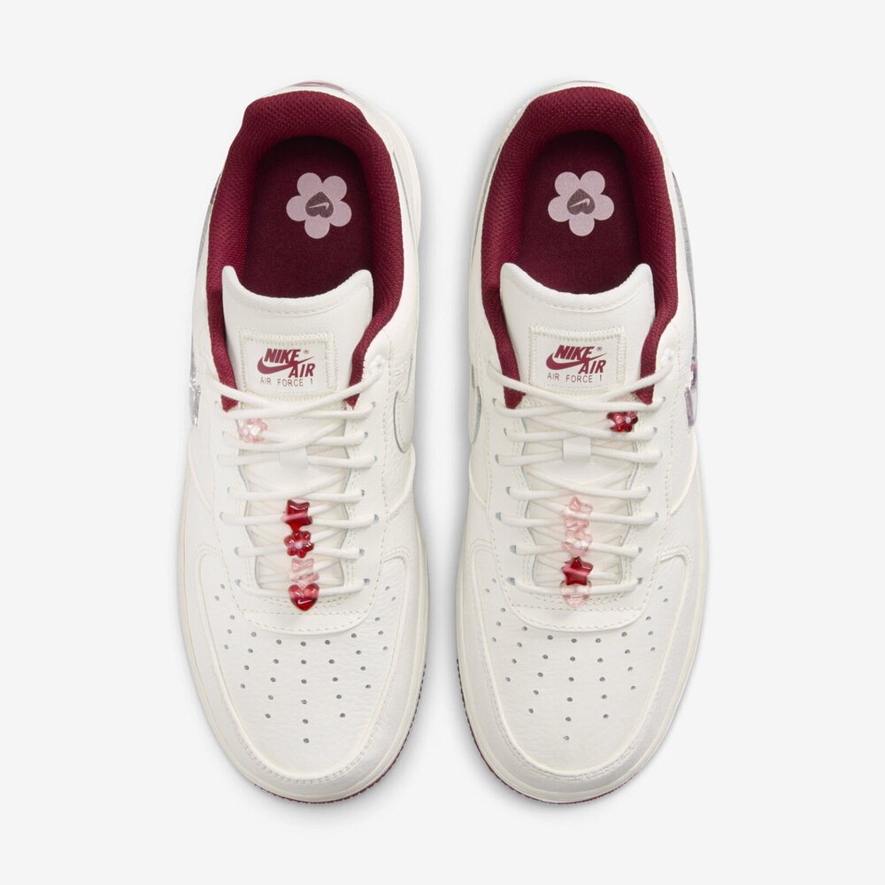 Nike Air Force 1 [FZ5068-161] 女休閒鞋運動經典AF1 情人節低筒穿搭白