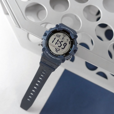 CASIO卡西歐 / 運動潮流 計時碼錶 兩地時間 防水100米 電子數位 橡膠手錶-藍色/50mm