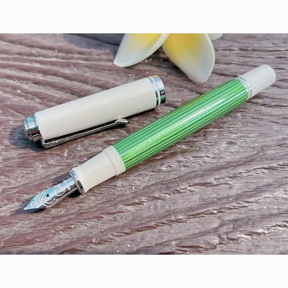 德國PELIKAN 百利金M605 GREEN WHITE 14K金綠條鋼筆(F尖) | 鋼筆