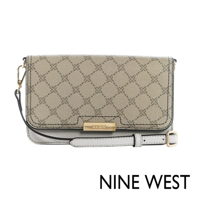 福利品 NINE WEST LAWSON 經典LOGO紋斜背小包-拼接白