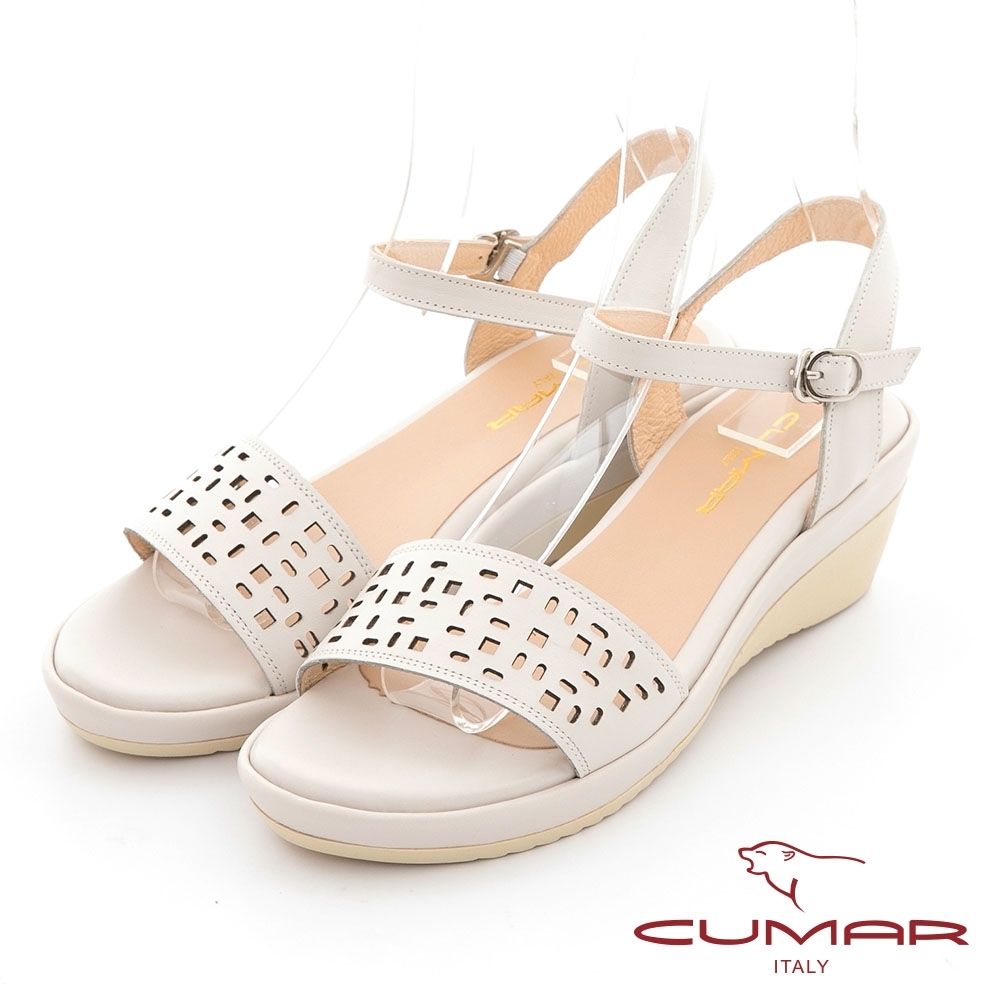 【CUMAR】簡約一字帶沖孔涼拖鞋-米色