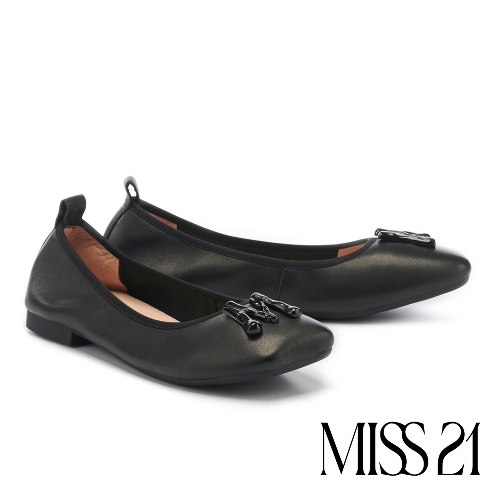 低跟鞋 MISS 21 都會時髦小氣質抓皺方頭低跟鞋－黑
