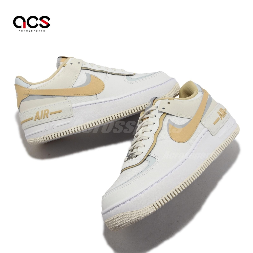 Nike 休閒鞋Wmns AF1 Shadow 女鞋白卡其奶茶拼接皮革解構雙勾DV7449